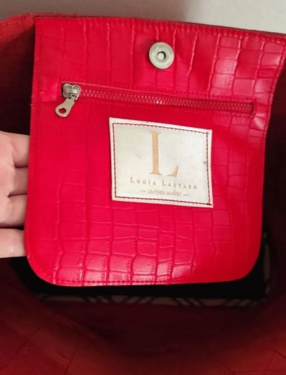 Bolsa Tote Logia Lautaro Couro Legítimo  - Foto 4