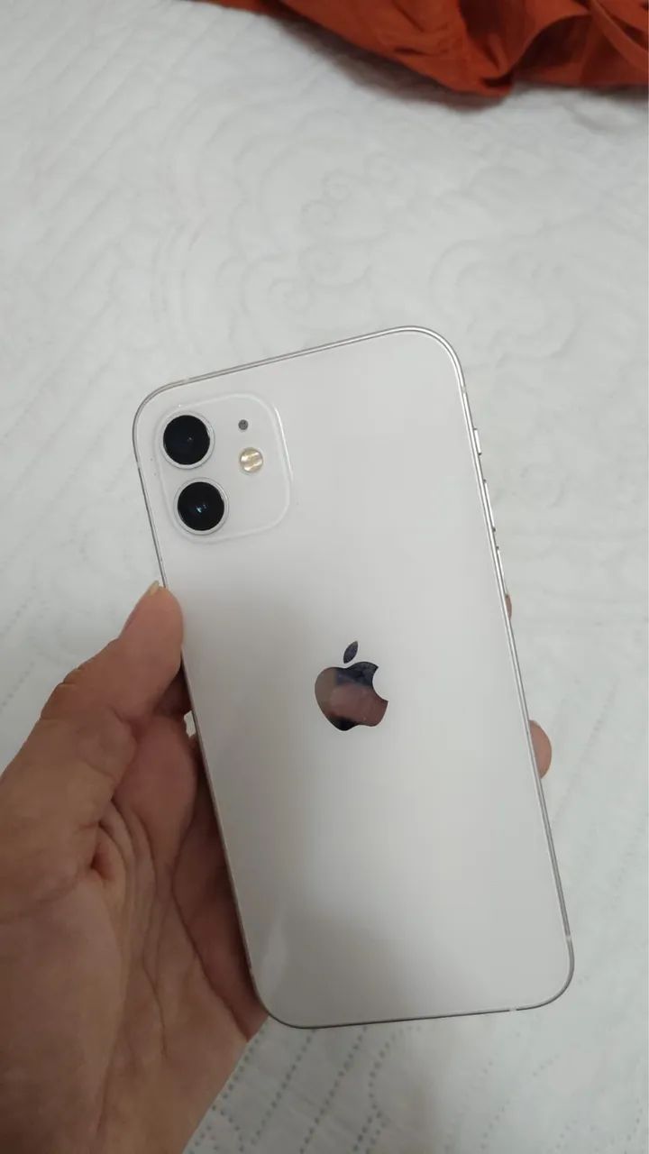 iPhone 12