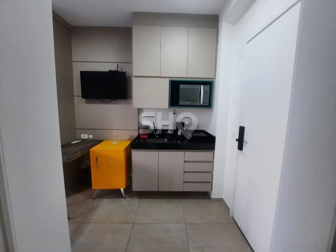 Studio mobiliado 24,5 m² | 1 vaga + depósito - Perdizes - Foto 2