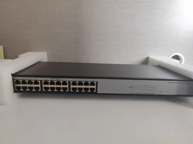Switch HPE OfficeConnect 1420 24G (Modelo JG708B) - Foto 4