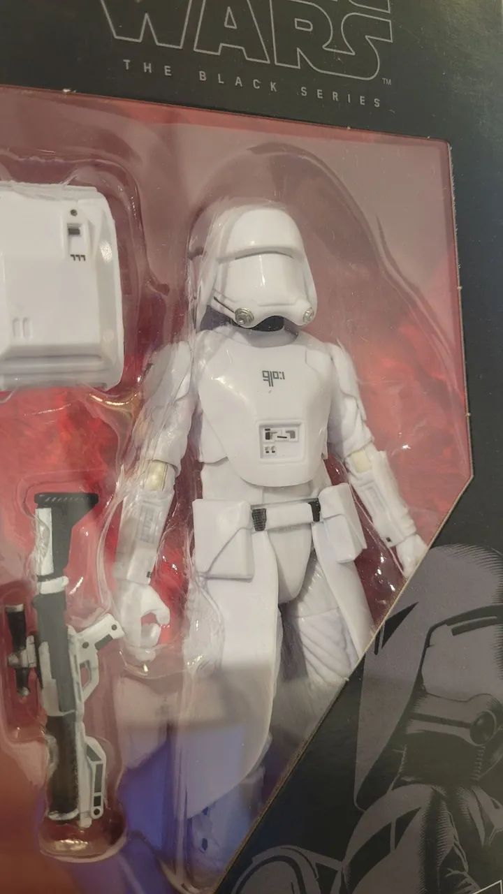 Snowtrooper First Order Star Wars The Black Series Hasbro - Foto 3