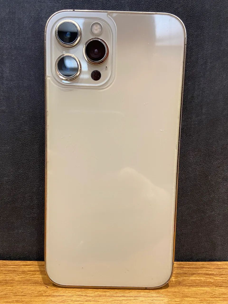 IPHONE 12 PRO MAX SÓ 1.400 - Foto 2