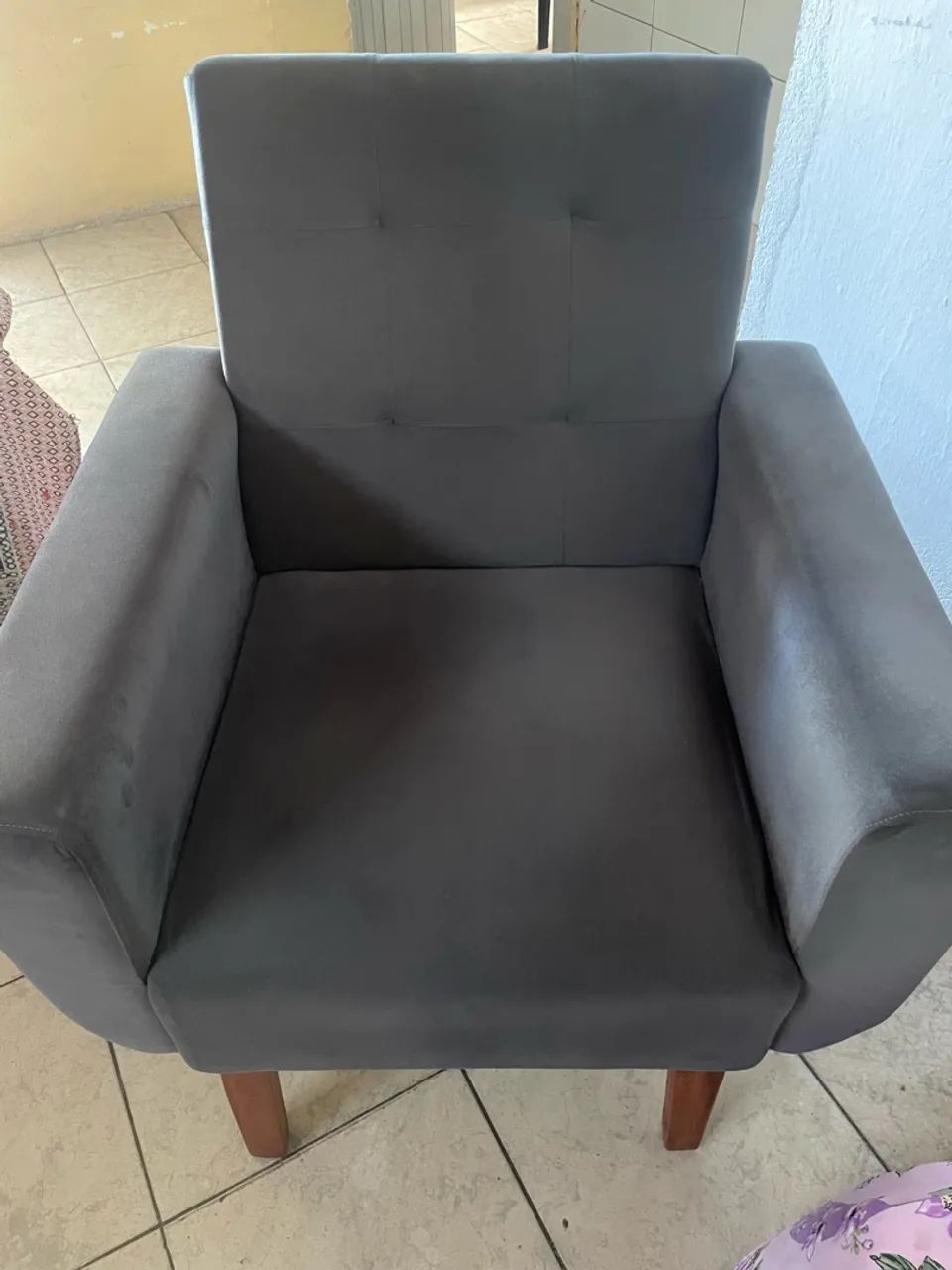 Poltrona cinza