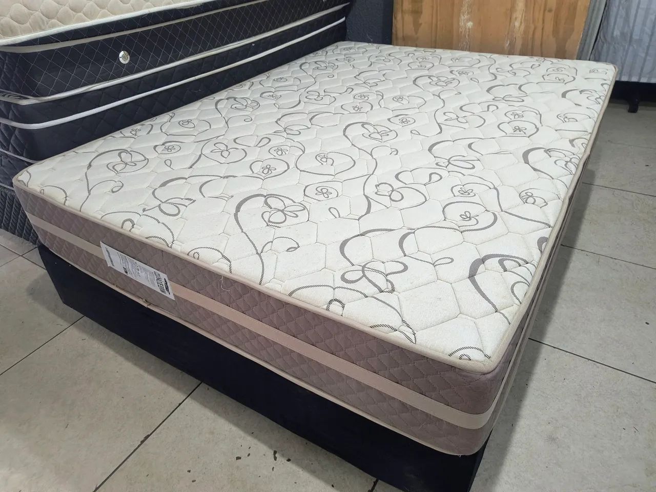 CONJUNTO BASE BOX COM COLCHÃO CASAL  - Foto 4