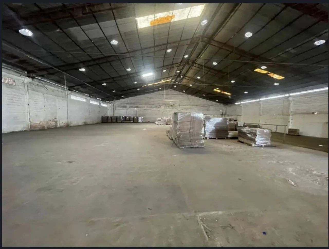 GALPÃO 2.000M² NA CACHOEIRINHA- TEFE - Foto 3
