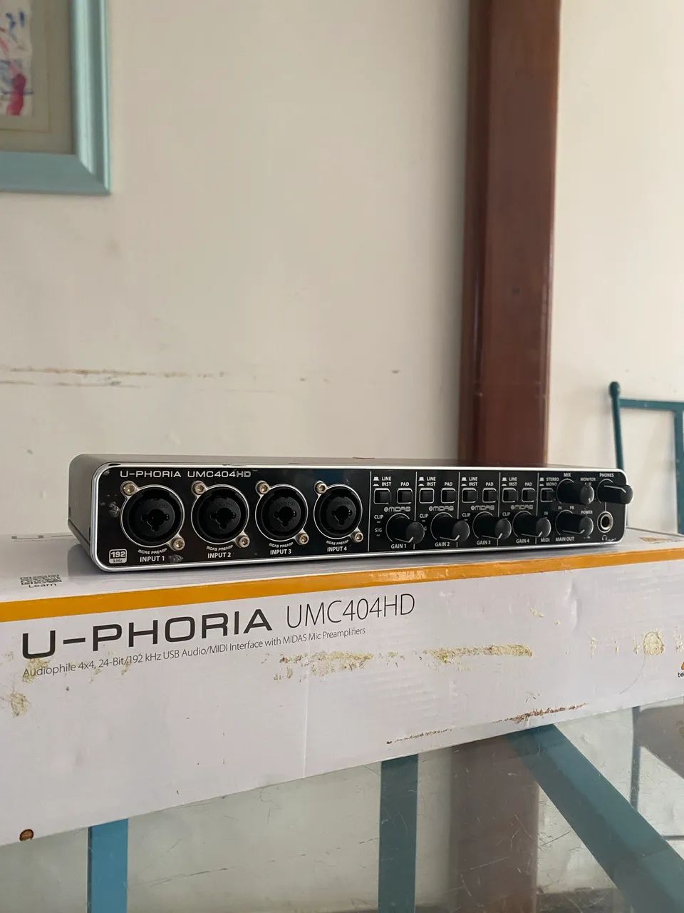 Interface de áudio Behringer UMC404HD - Foto 2