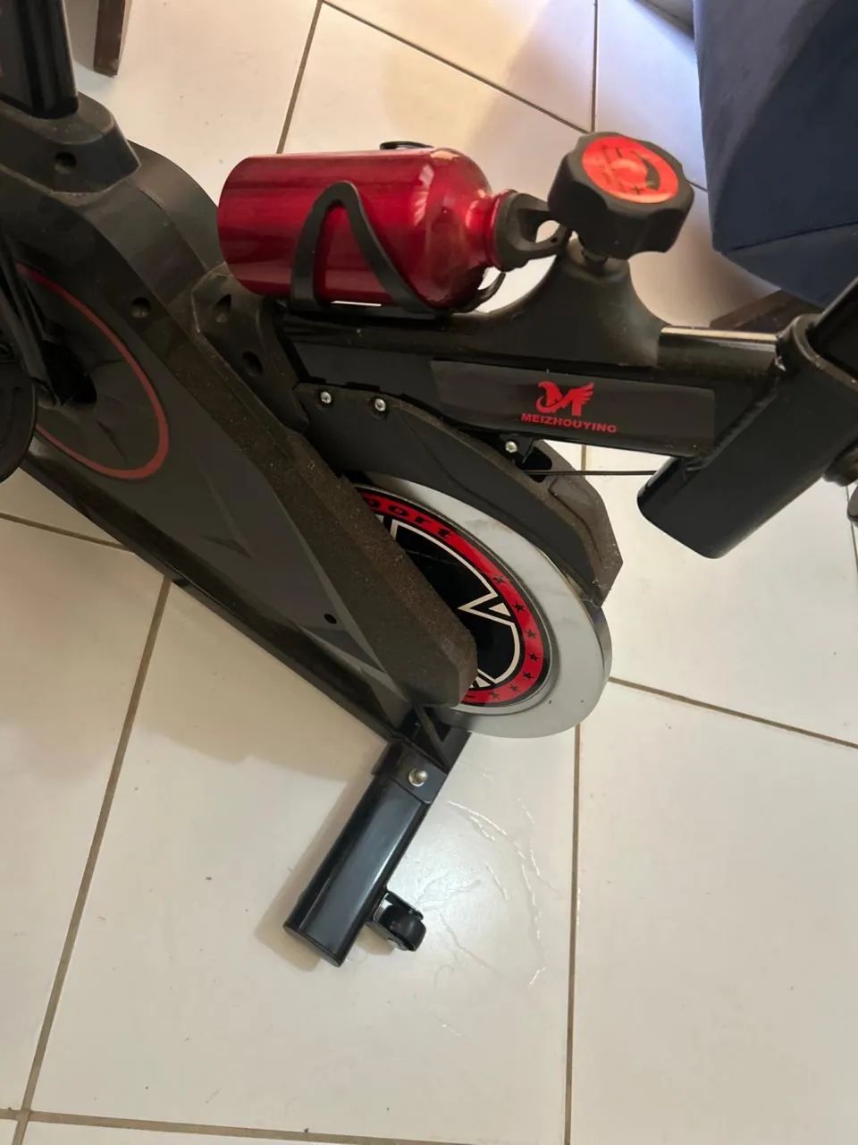 Vendo bicicleta ergométrica  - Foto 4