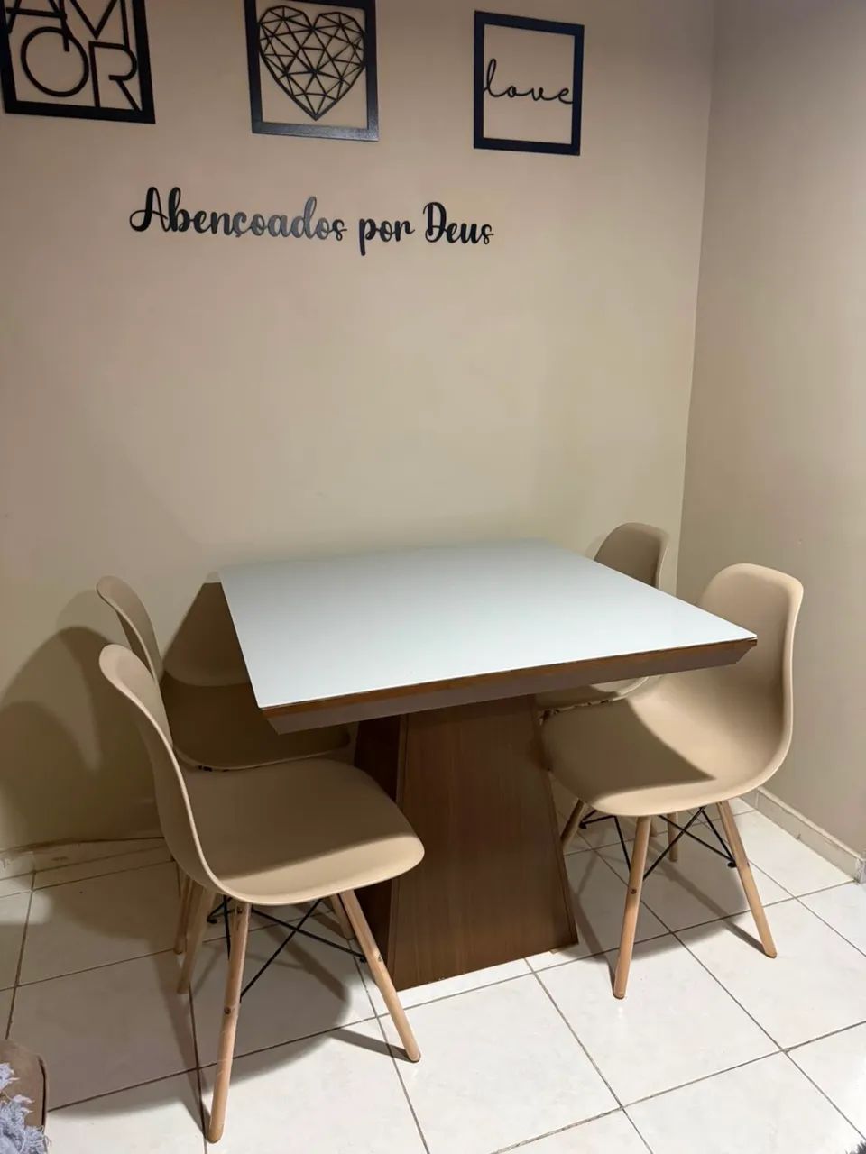 Mesa 4 Cadeiras  - Foto 5