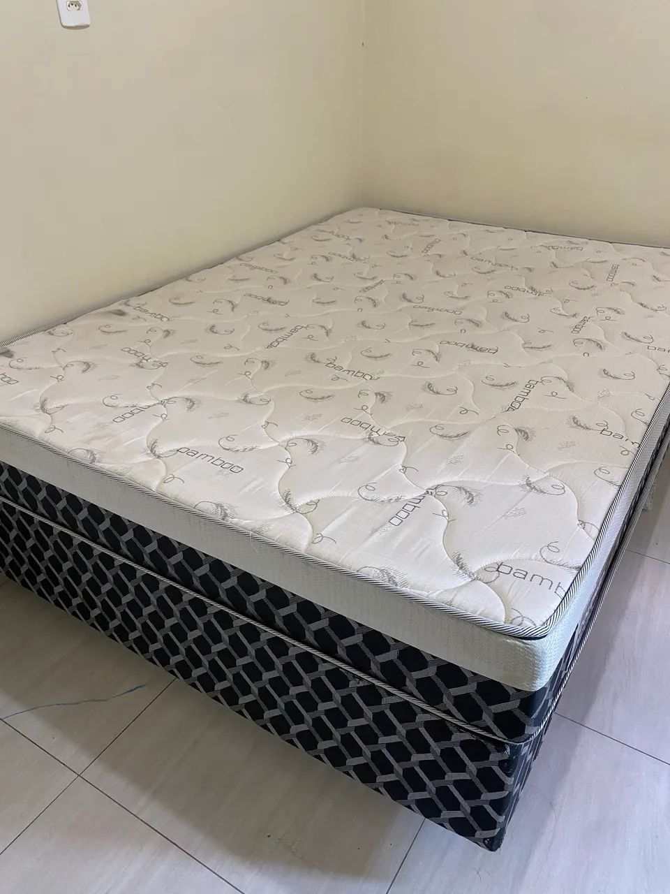 Cama de Casal+Colchão  - Foto 2