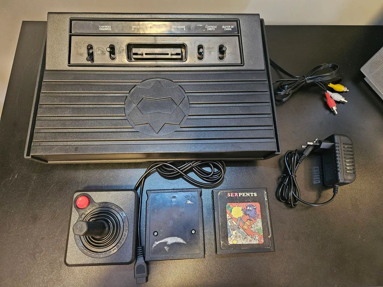 Dactar (Atari 2600) com mod AV e jogos