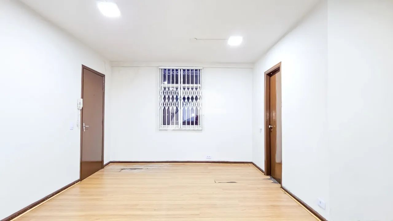 Conj. Comercial Centro 30m² - Foto 3