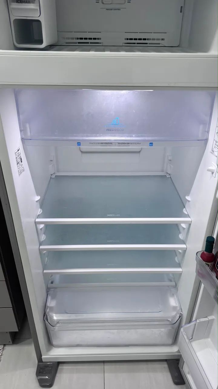 Geladeira Electrolux 474L