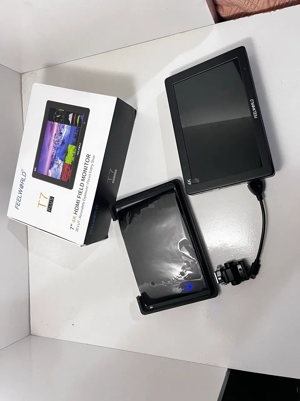 Monitor Feelworld T7plus - Foto 5