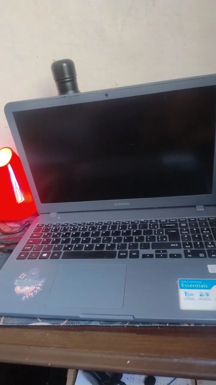 Notebook Samsung Core i3 | 8GB RAM | SSD 240GB | Windows 11