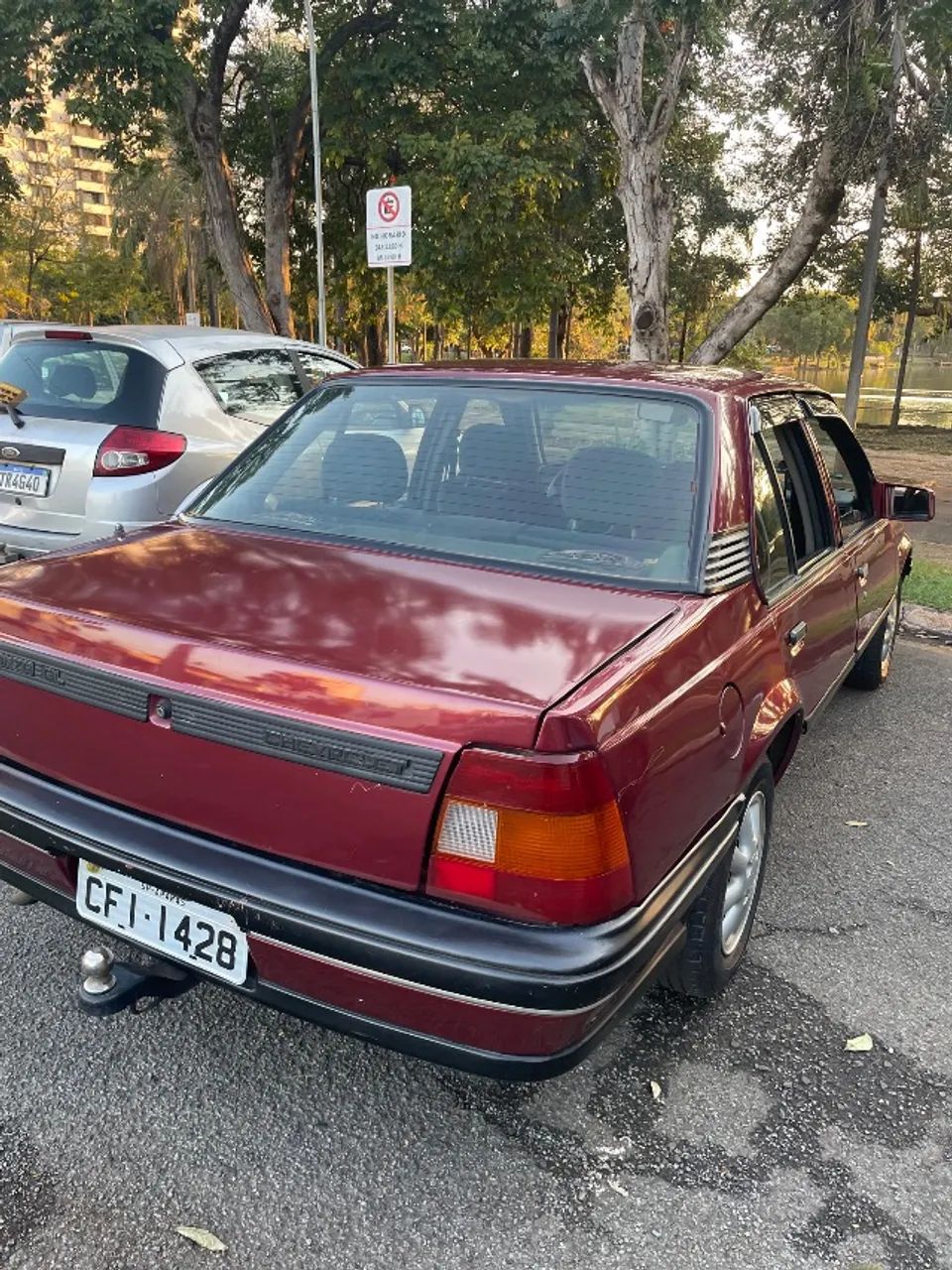 Chevrolet Monza GL 2.0 Efi/sl/l/650/club/barc.2e4p (álcool) 1995