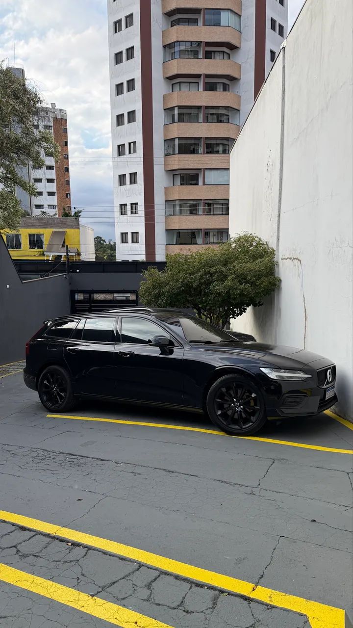 Volvo V60 V60 T-5 MOMENTUM 2.0 5p 2020