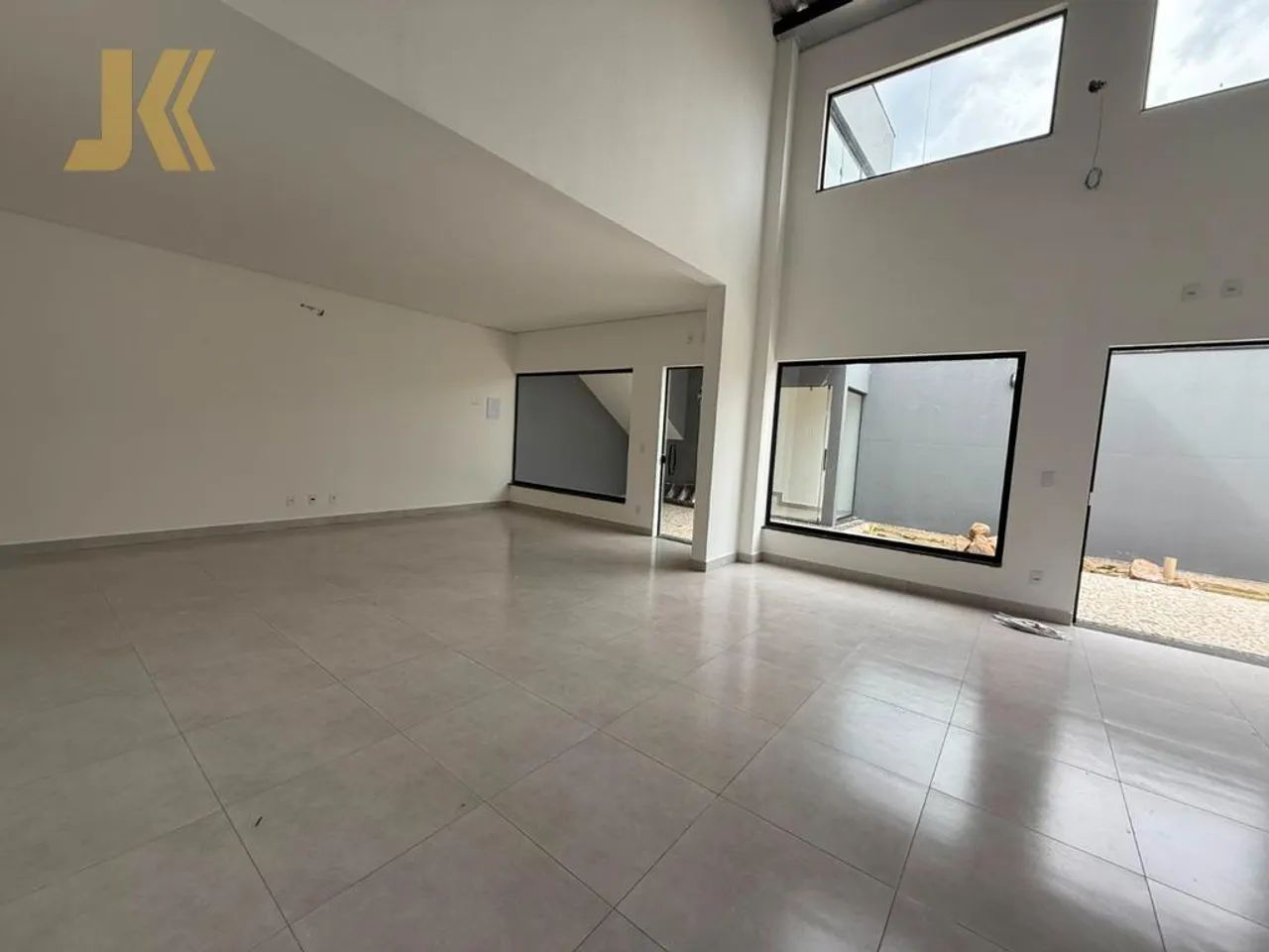 Sala para alugar em Jaguariúna, Centro, com 55 m², GALERIA MASSOTI