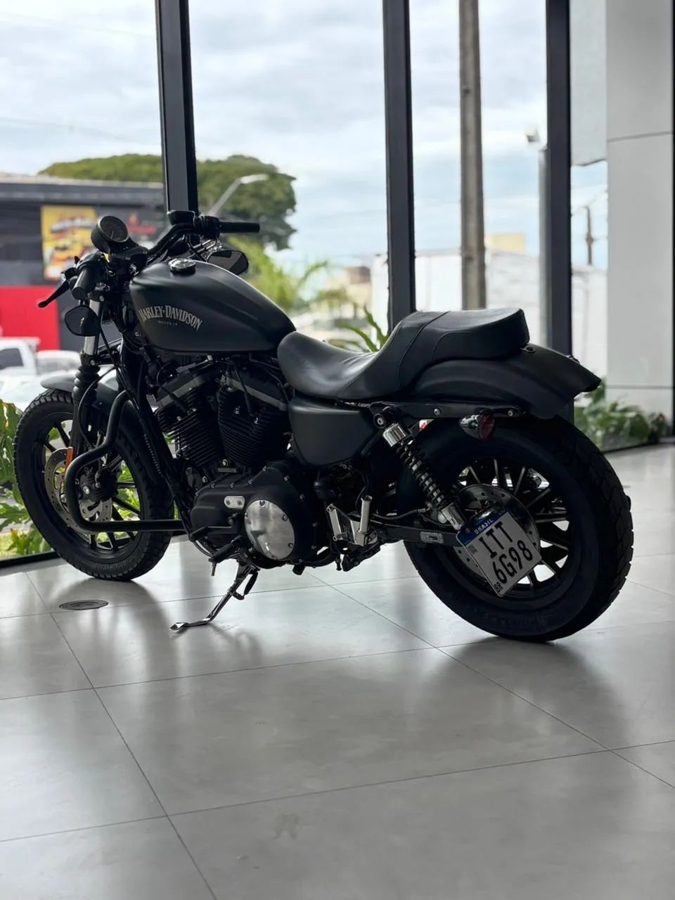 Harley-Davidson XL 883N IRON - Foto 3