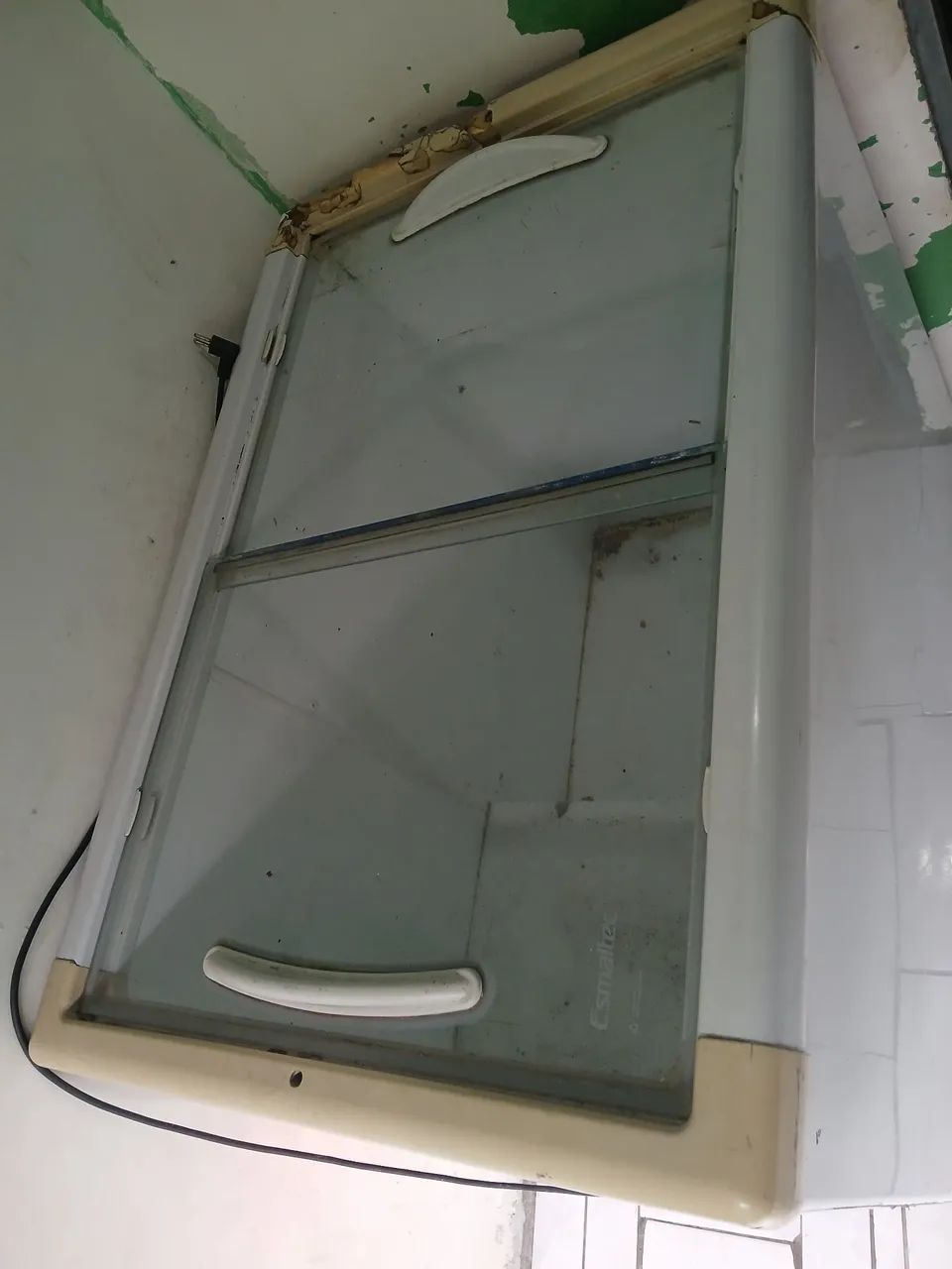Vende-se freezer da marca esmaltec  - Foto 3