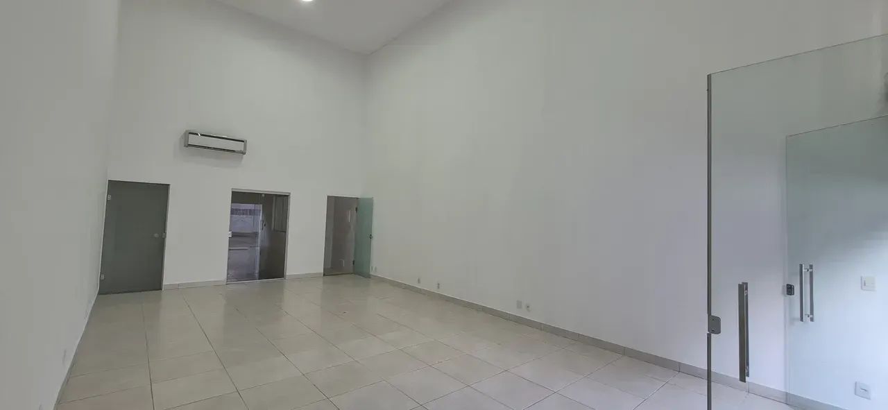 Sala Comercial para aluguel com 56 m²  - Setor Negrão de Lima Goiânia - GO