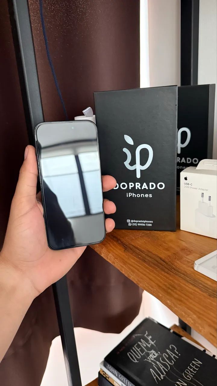 iPhone 15 