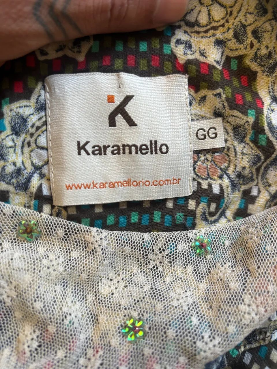vestido karamello estampado gg - Foto 4