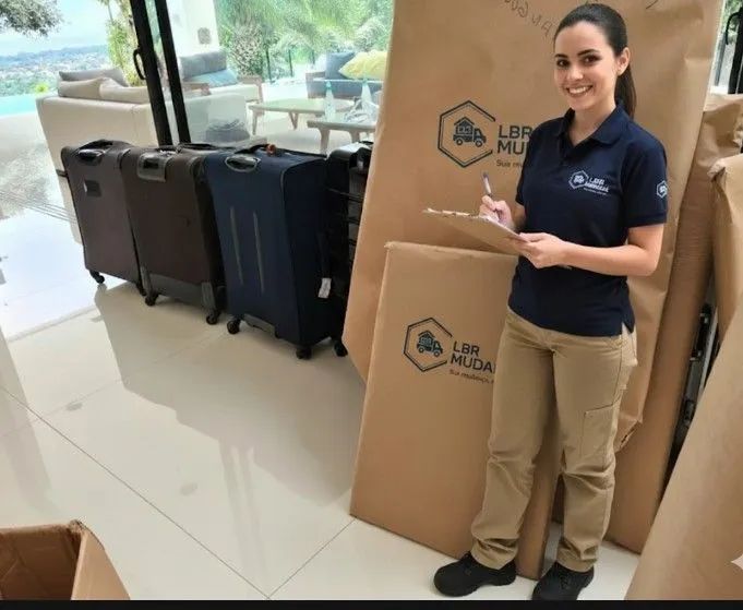 LBR MUDANÇAS, SUA MUDANÇA, NOSSO CUIDADO  - Foto 2