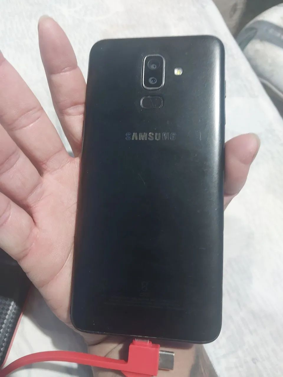 Samsung J8 64gb