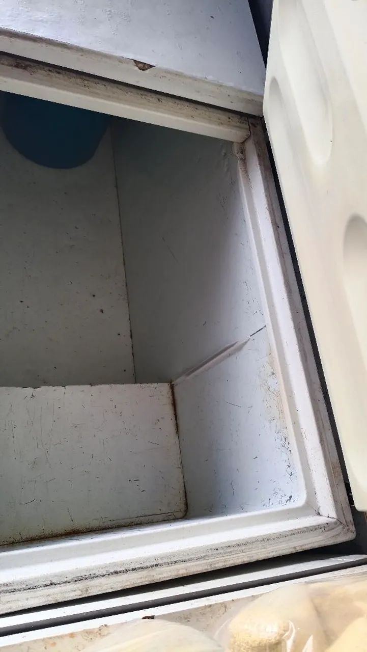 Freezer usado, funciona normal nunca deu problema  - Foto 4