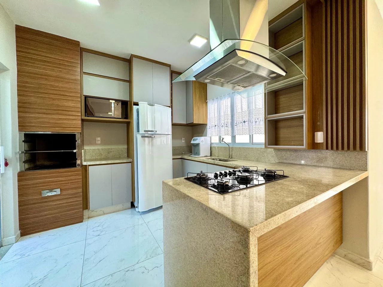Vendo linda casa itapetininga com piscina  - Foto 2