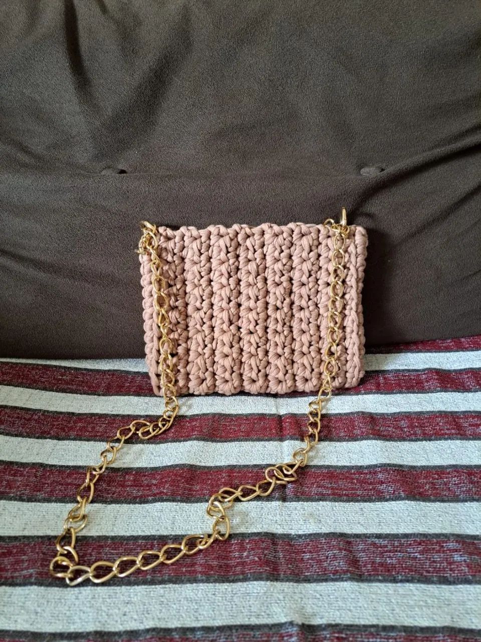 Bolsa feminina de crochê 