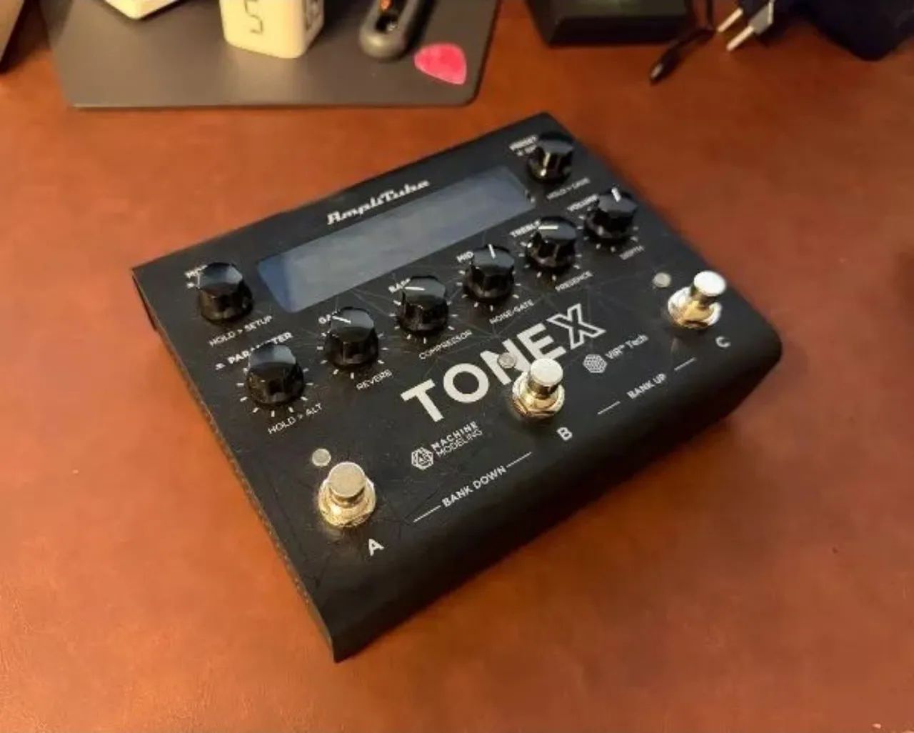 TONEX Pedal IKMultimedia zeeerooo - Equipamentos e Acessórios de