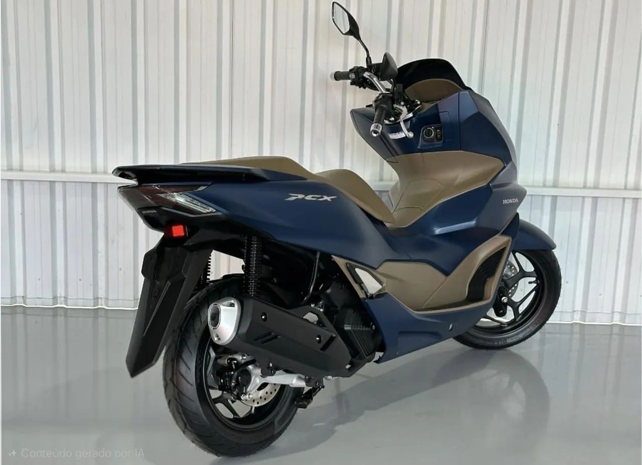 MOTO PCX 