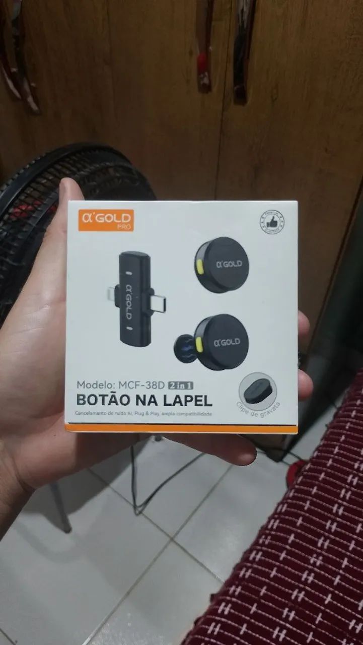 Microfone de lapela 