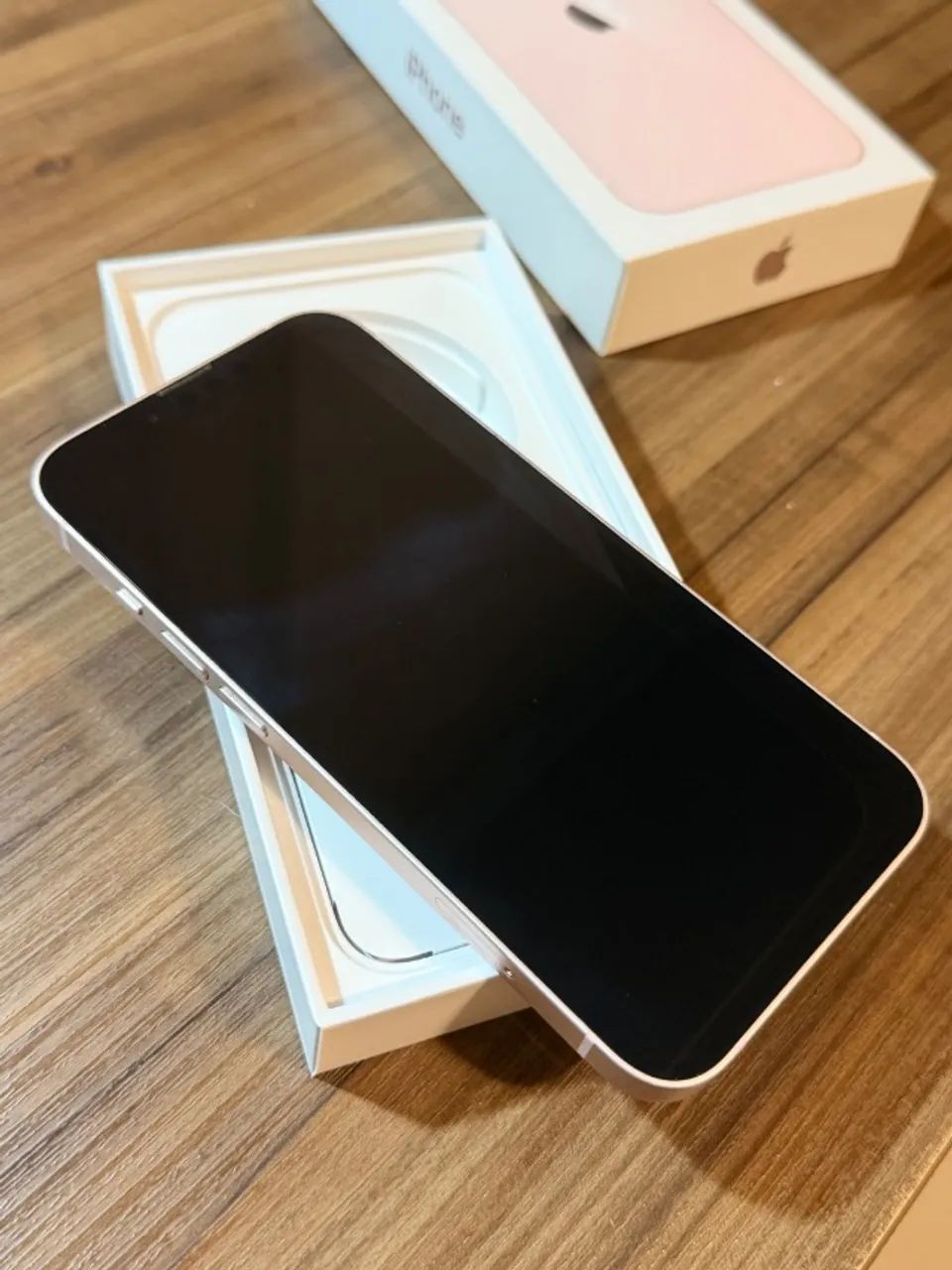 iPhone 13 - 256gb - rosa - impecável  - Foto 5