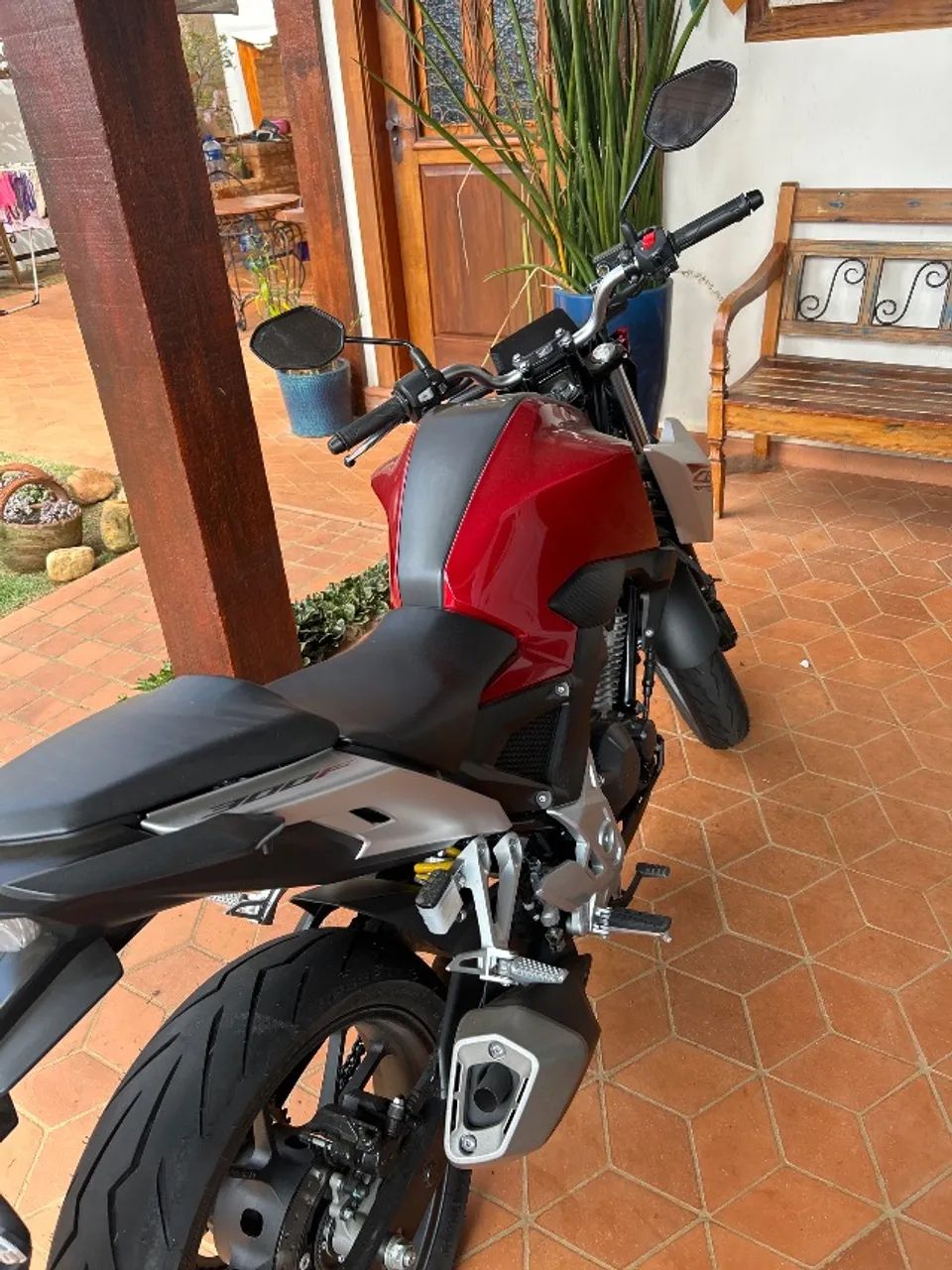 CB 300 com ABS - Foto 4