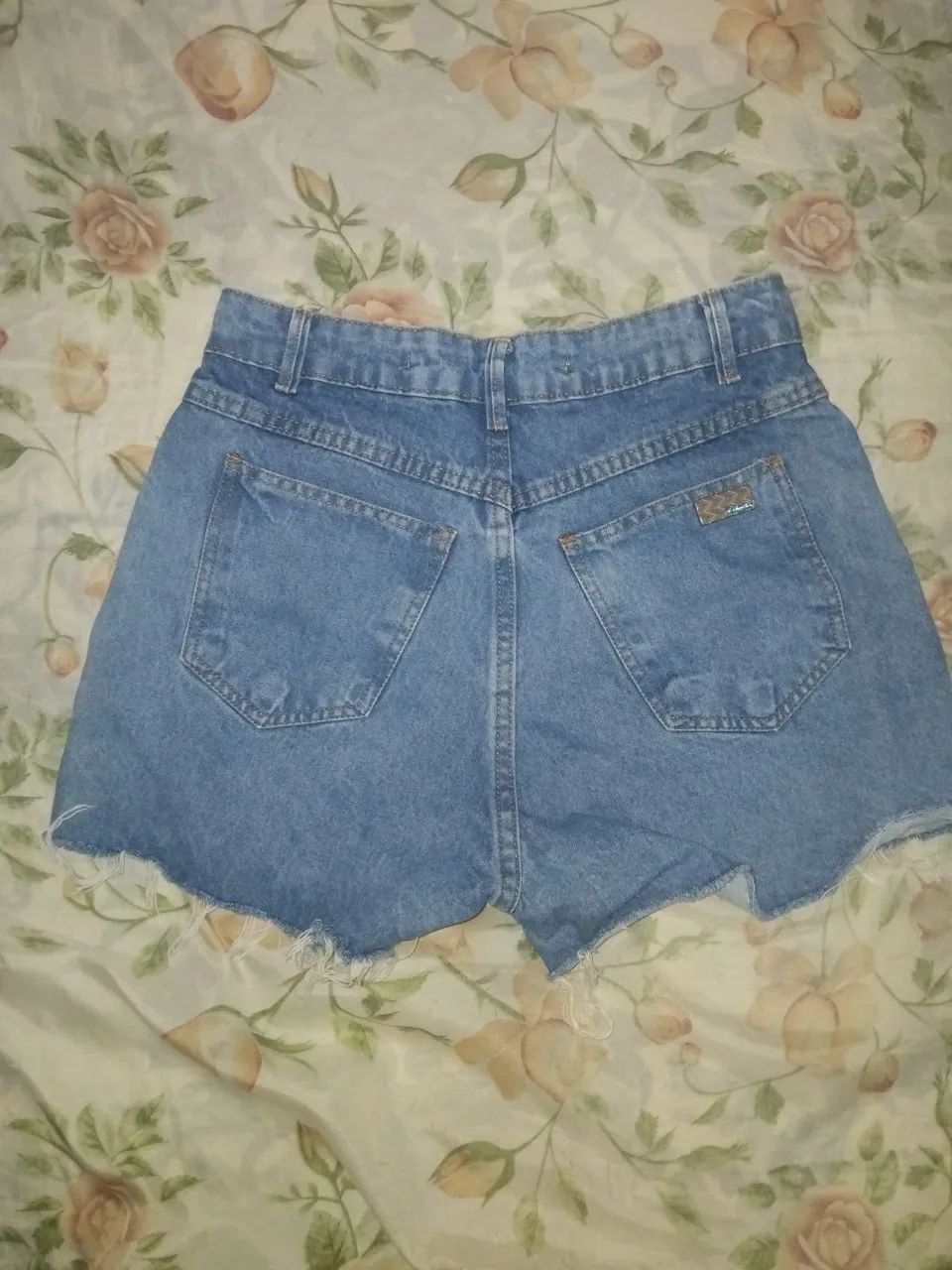 4 shorts jeans 100 reais - Foto 2