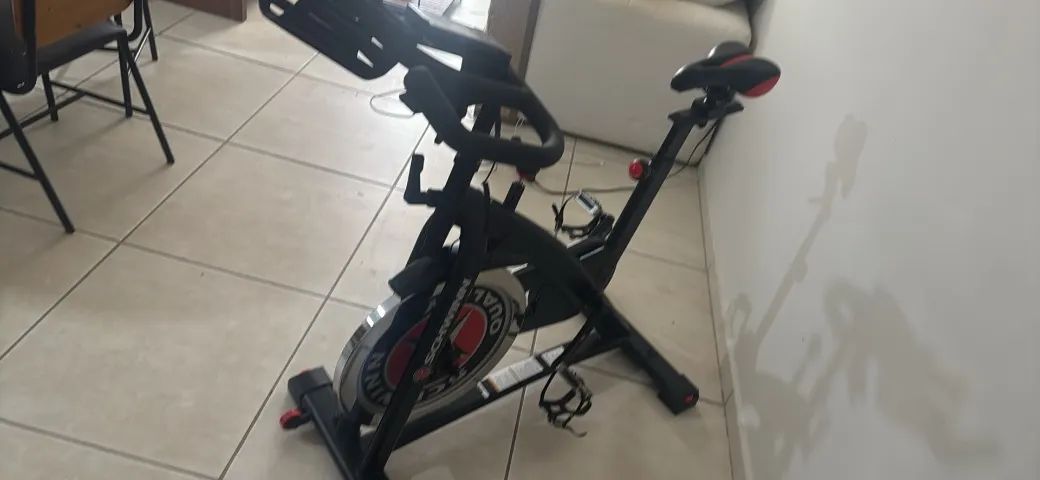 Bicicleta ergométrica Schwinn IC3 - Foto 4