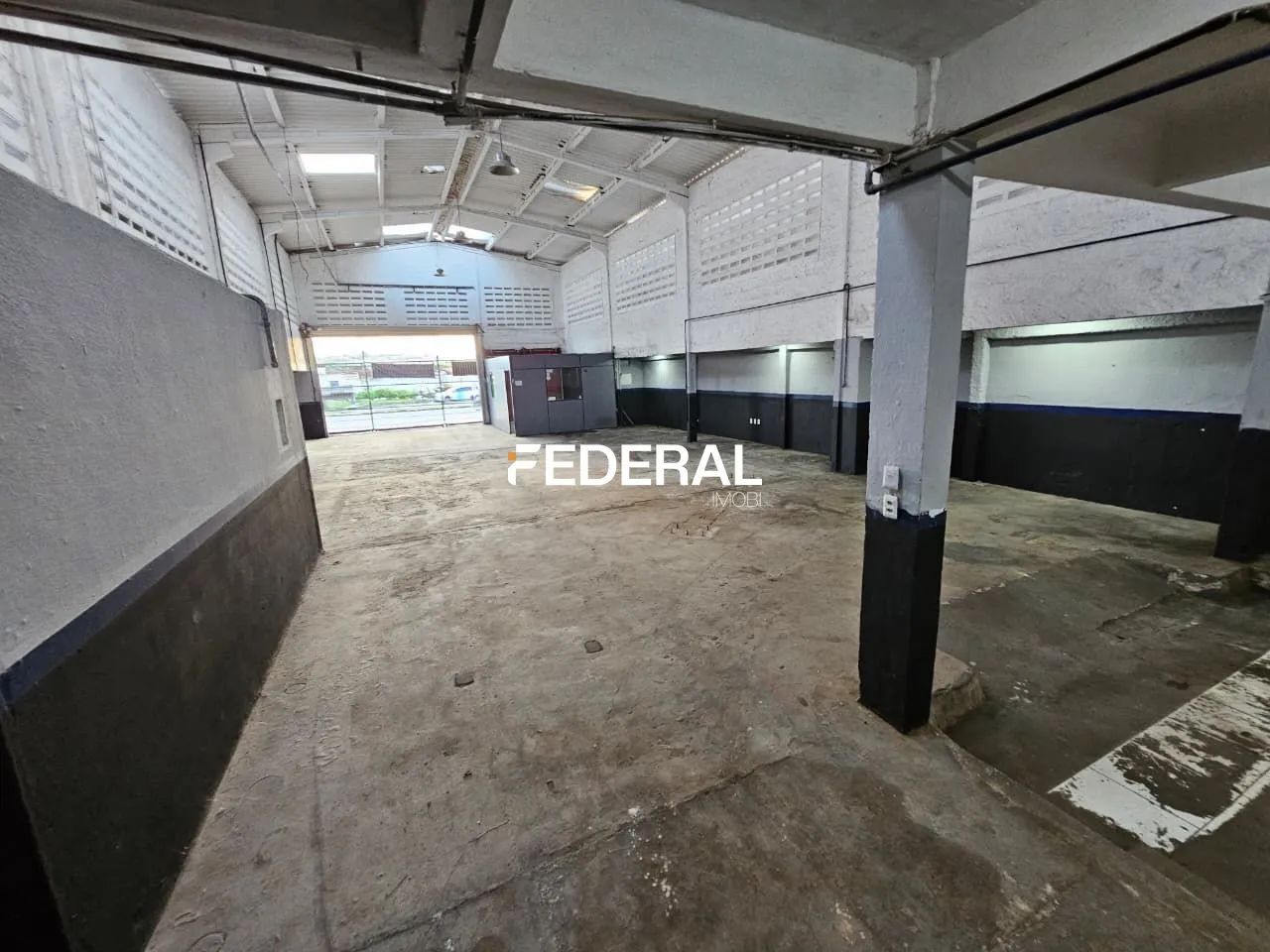 Galpão para alugar com 600m², 4 escritórios e 6 vagas de garagens - Ipsep - Foto 5