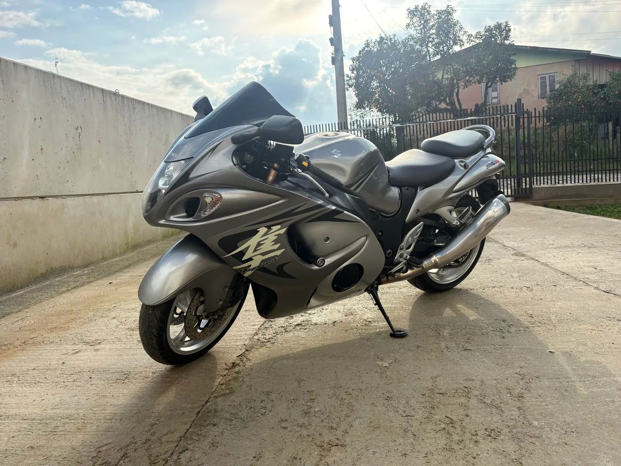 Hayabusa. 2011