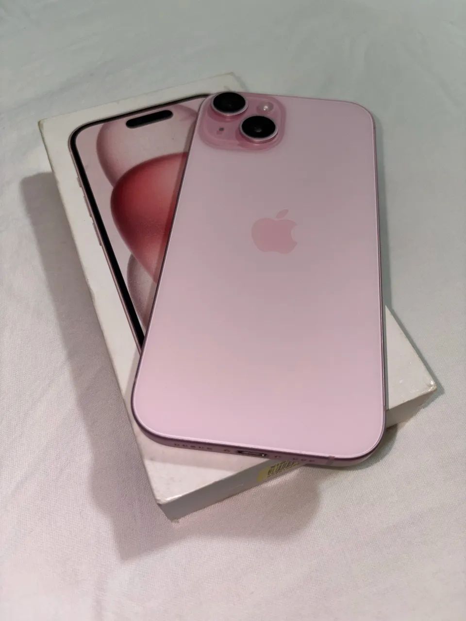 IPHONE ROSE 15 128gb