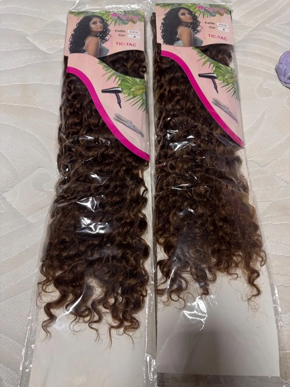 Aplique tic tac cacheado 