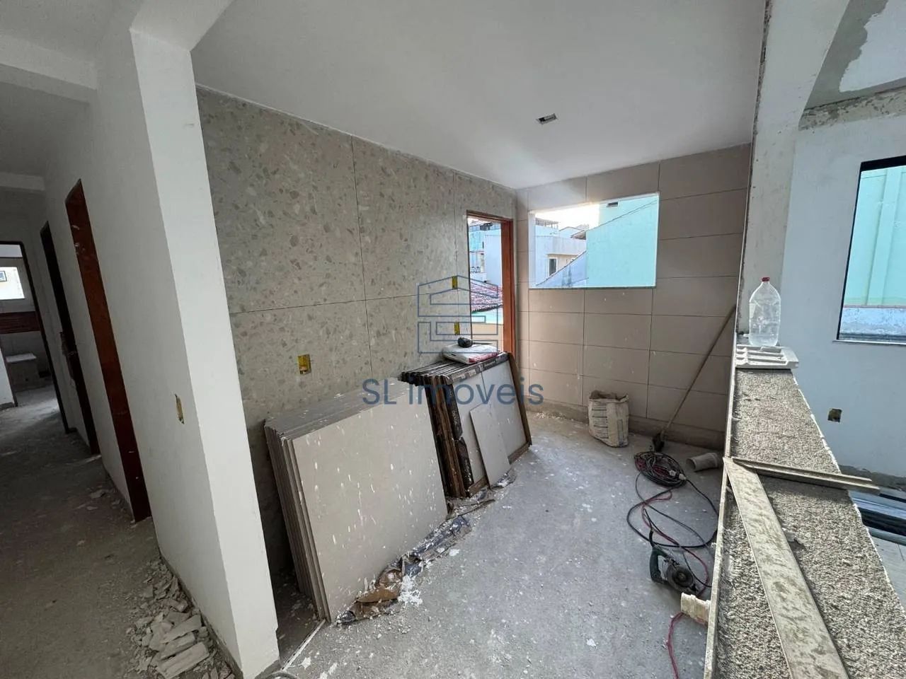 Apartamento 3º andar com 2 quartos e suíte à venda no Centro, Rio das Ostras - Foto 2