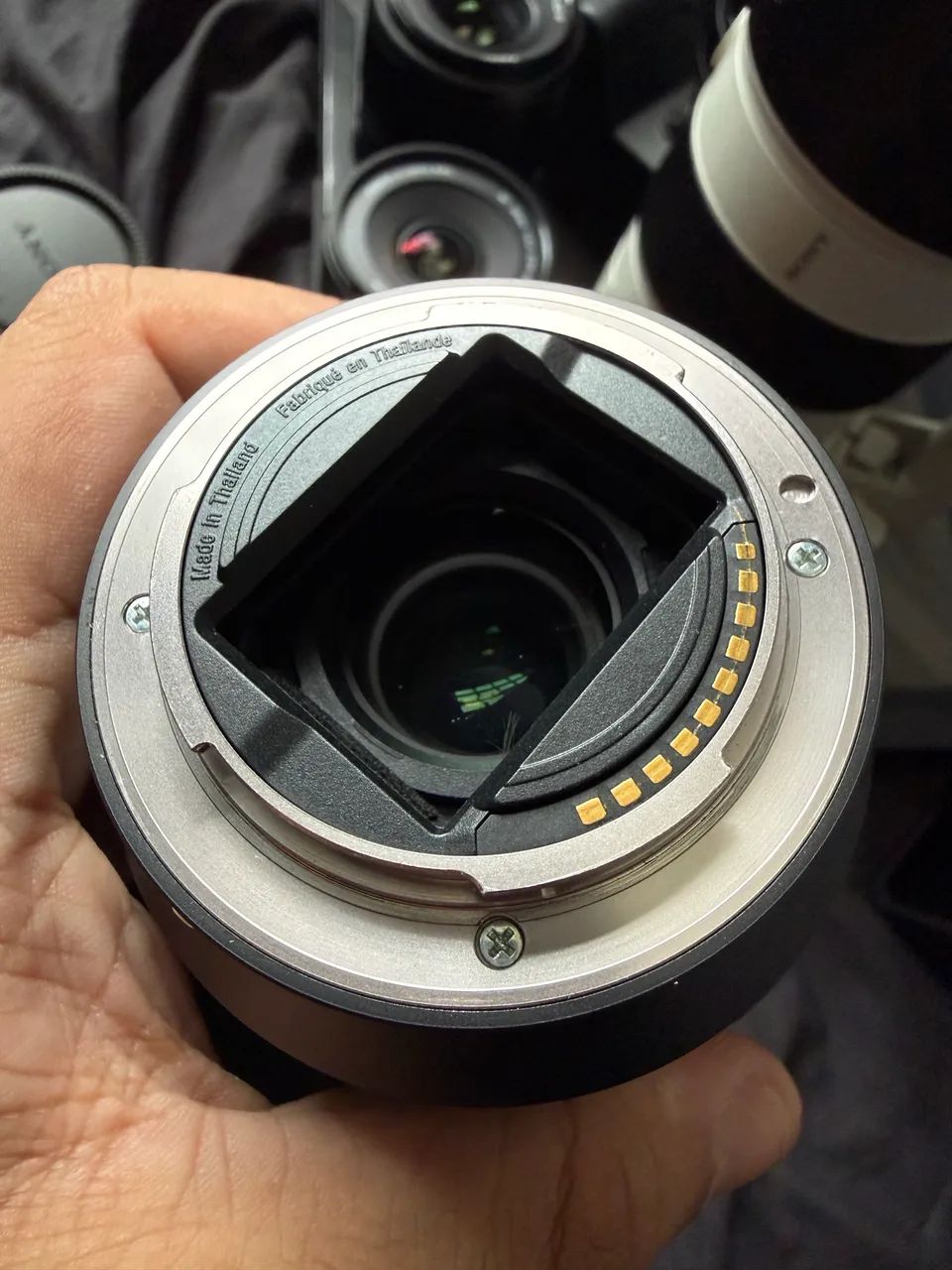 Lente Sony Zeiss 24 70 F4 - Foto 4