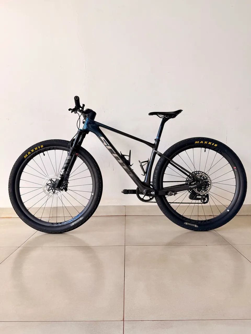 Bicicleta Scott Scale RC Team Carbon - Foto 3