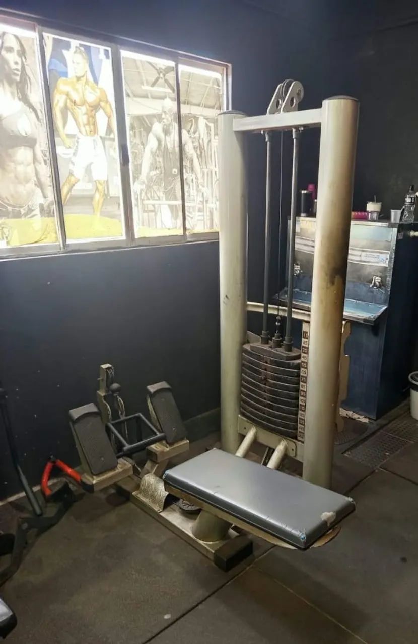 Máquina de musculação 