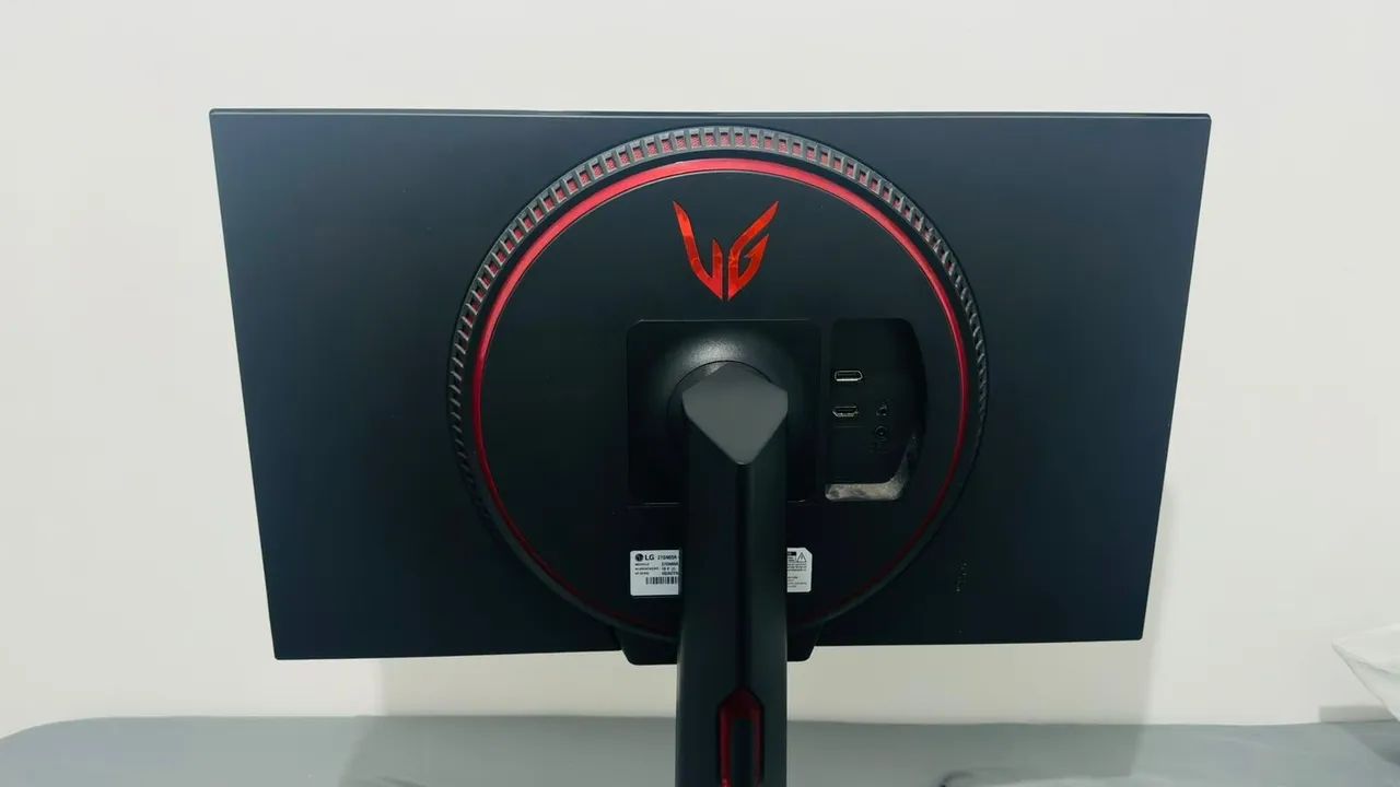 Monitor LG Ultragear 27" 144Hz - Foto 3