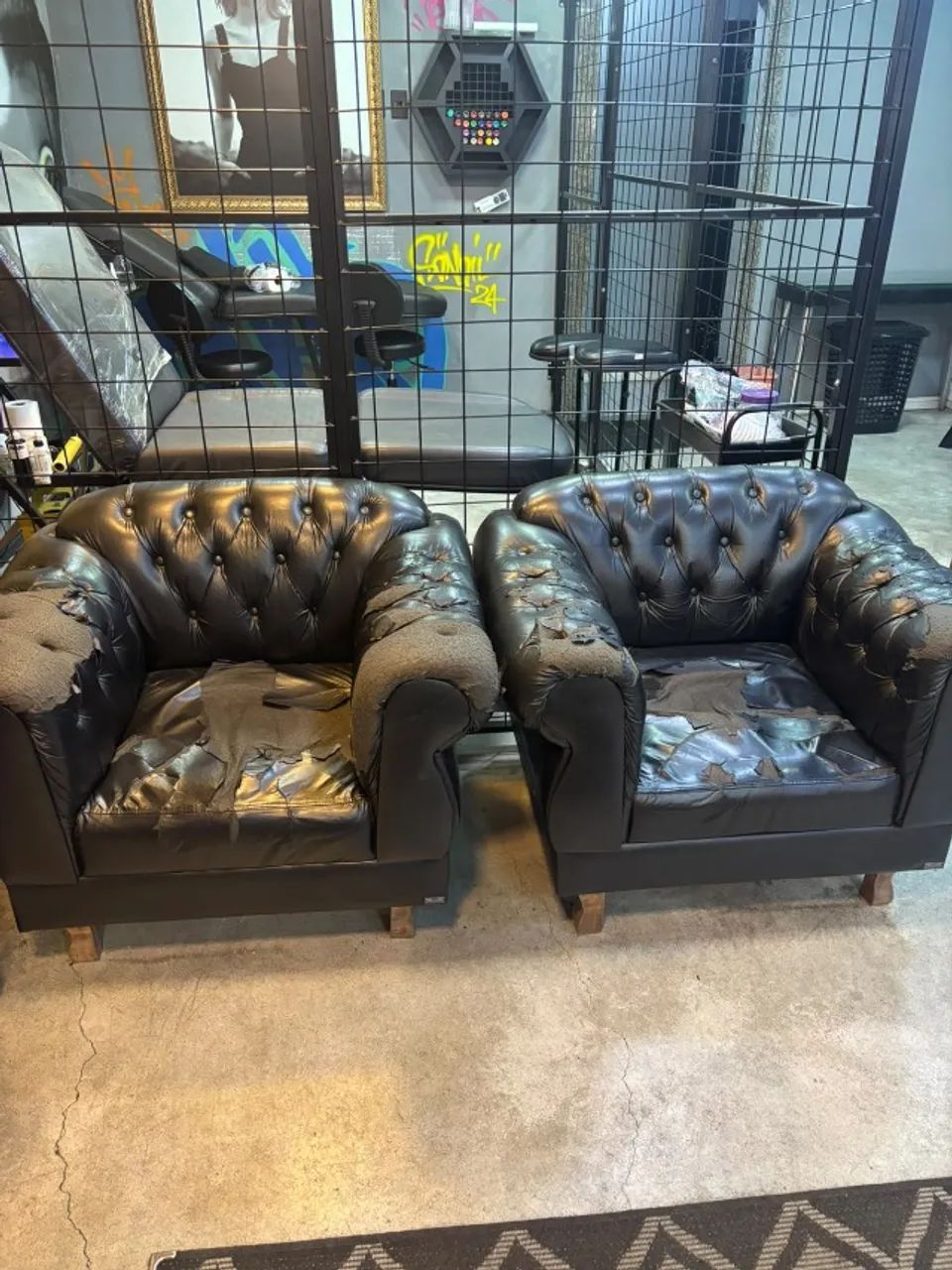 Vendo Sofá com Duas poltronas - Leia - Foto 2