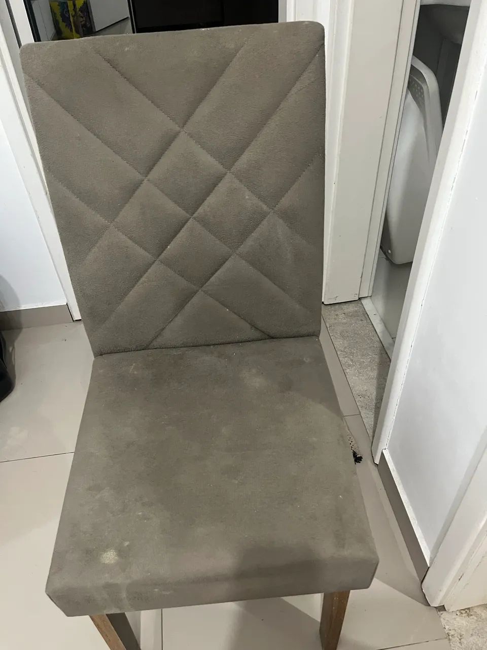 Mesa 4 cadeiras vidro temperado off white - Foto 4
