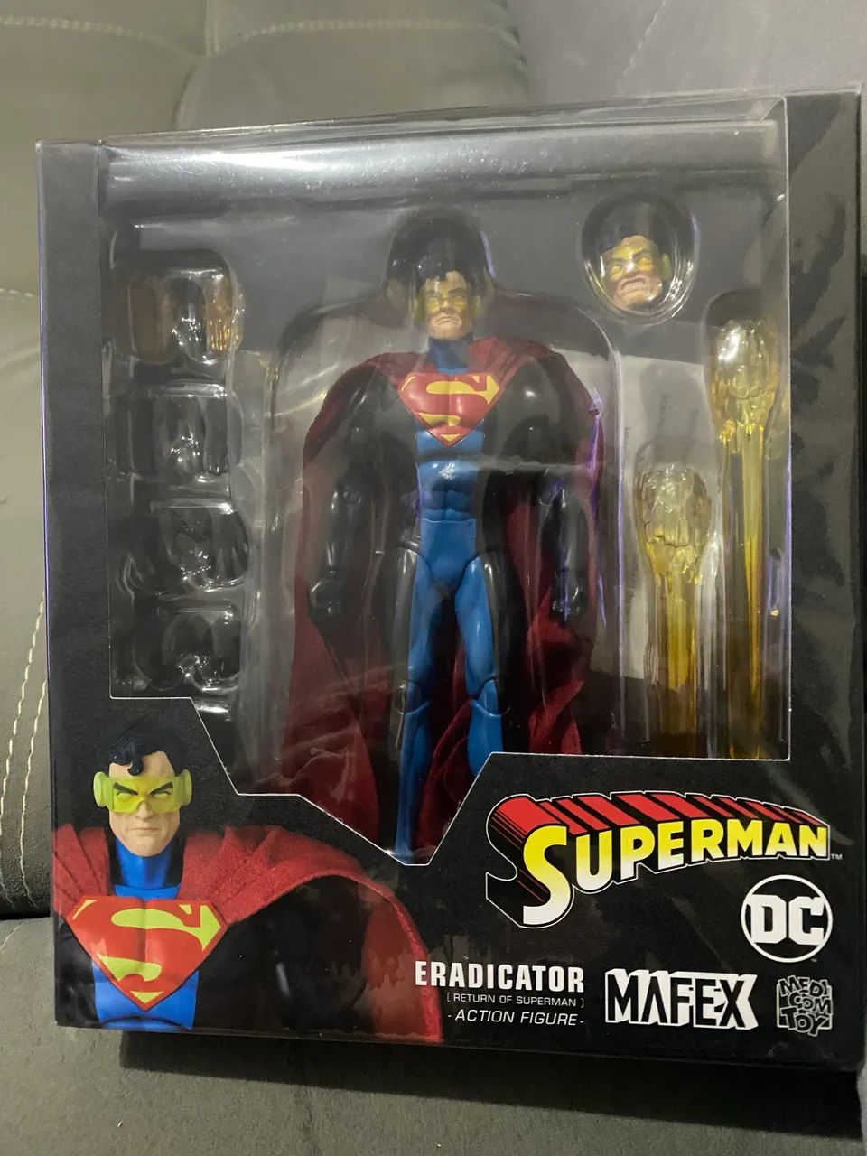 Superman Mafex  - Foto 2